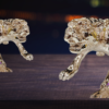 The Global Store - Tiger statue - small Rose gold tiger - face